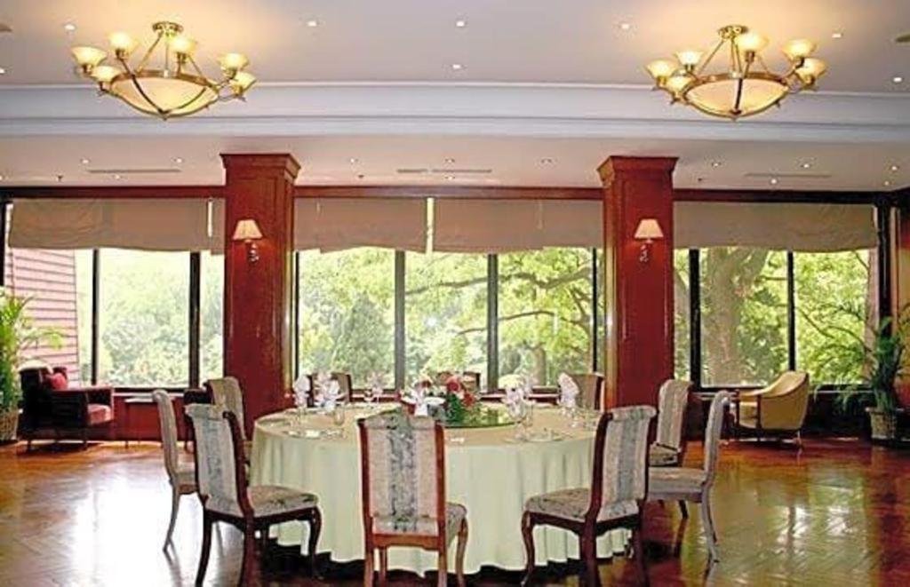 Cypress Hotel Jin Jiang Shanghai Exterior photo